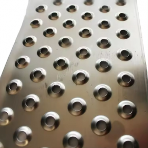 Perforated Metal Sheet Safety Grating Fisheye Bulge Hole Skid Plate